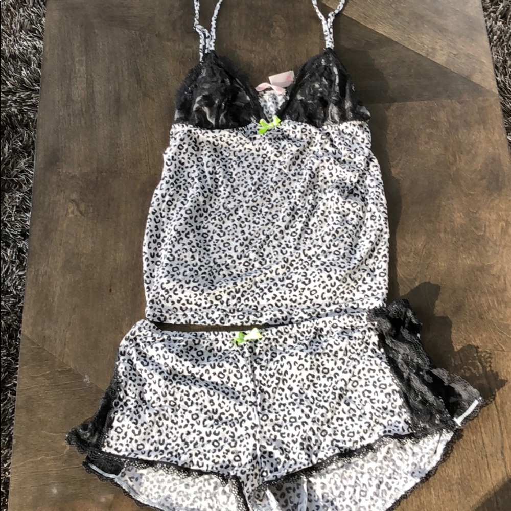 Victoria’s Secret night wear - 2 piece